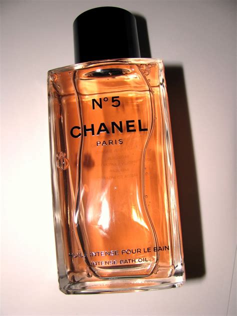 chanel no 5 oil for the bath|chanel no 5 body mist.